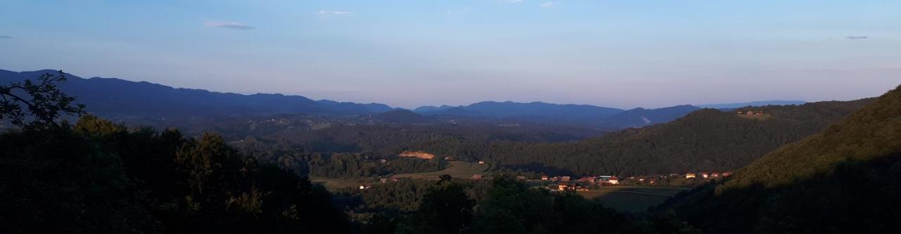 הוילה Sevnica Getaway "At The Three Lights" מראה חיצוני תמונה
